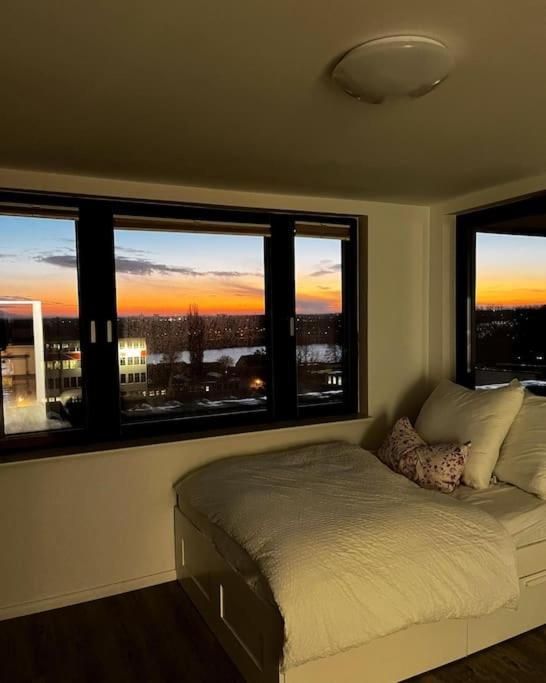 Exklusive Penthouse Zentral Mit Blick Auf Die Weser Brema